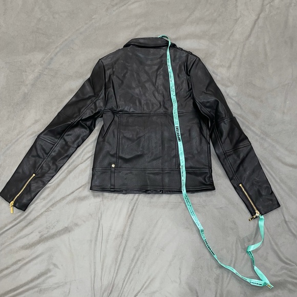 Mistress rocks - Picture 3 of 7